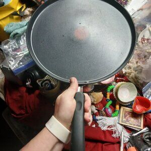non-stick crepe pan or tawa 13" T-fal